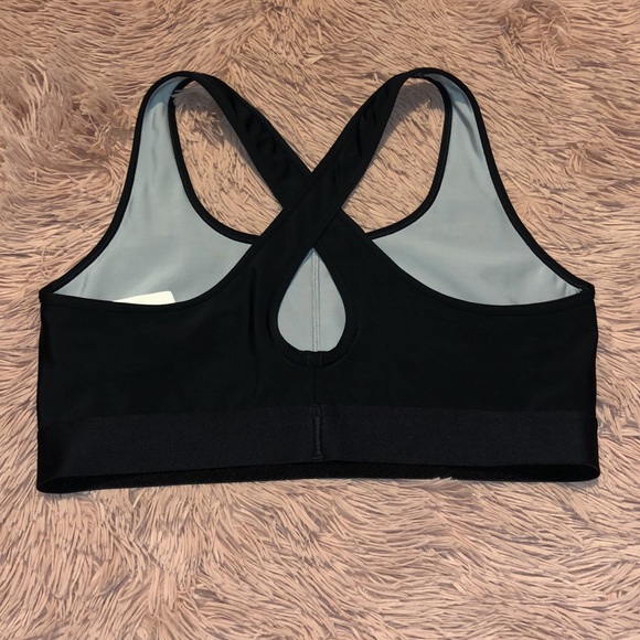 Under Armour sports bra - Picture 3 of 3